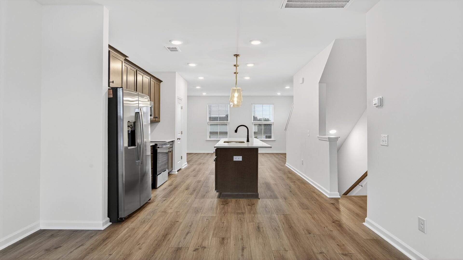 4633 Forest Hills Drive Photo 6