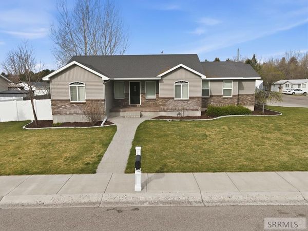 295 Centennial Street, BLACKFOOT, ID 83221
