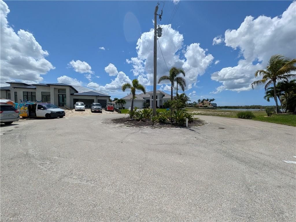 1003 NW 40th Pl , Cape Coral, FL 33993 Photo