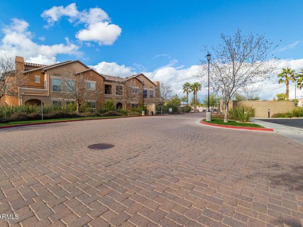 14575 W MOUNTAIN VIEW Boulevard, Unit 11301, Surprise, AZ 85374