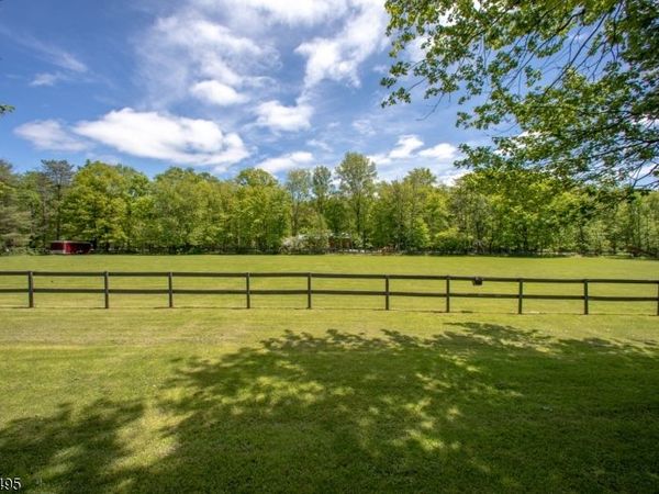 76 Glen Rd, Wantage, NJ 07461