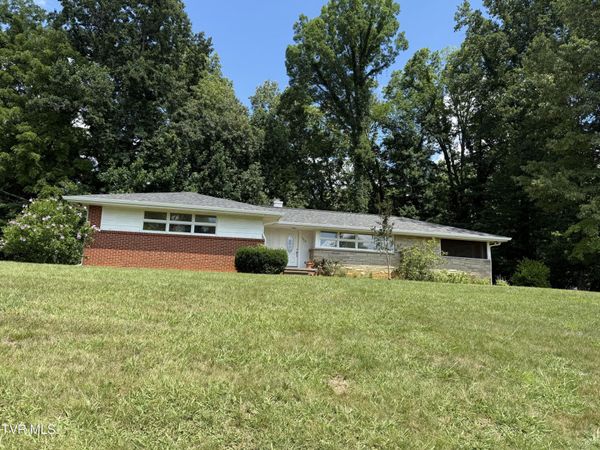 408 Forest Hills Drive, Kingsport, TN 37663