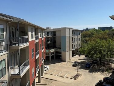 2950 Mckinney Avenue, Unit 424, Dallas, TX 75204