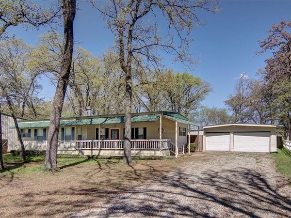 190 County Road 1975, Yantis, TX 75497