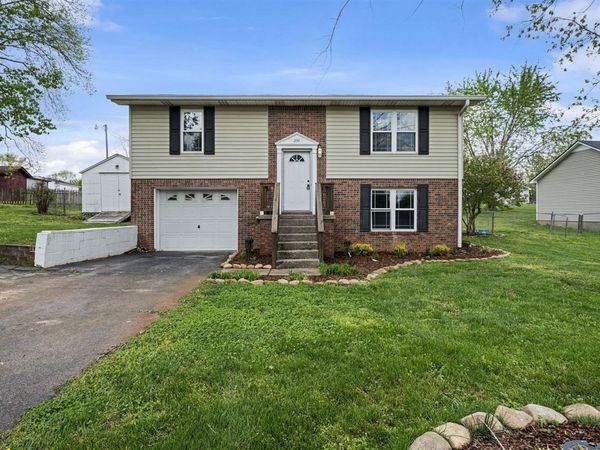 234 Pulley Way , Bowling Green, KY 42101