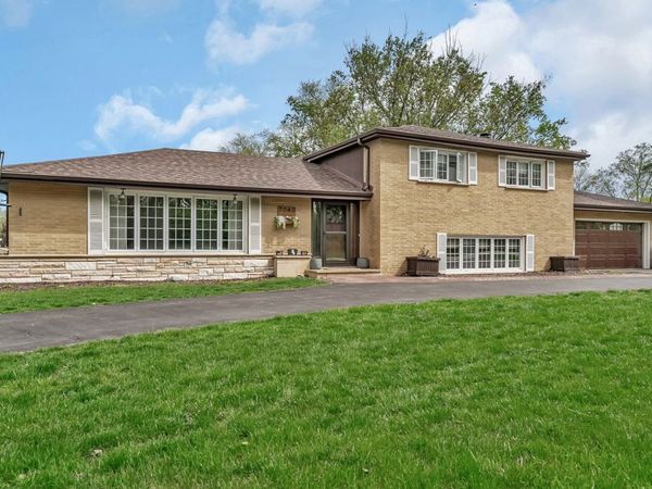 7040 W 131st Street , Palos Heights, IL 60463