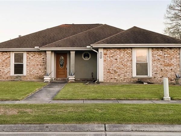 3309 LAKEWOOD Drive , Violet, LA 70092