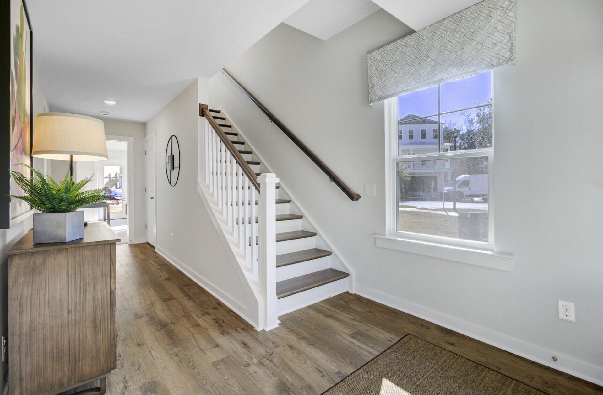 433 Caledon Court Photo 13