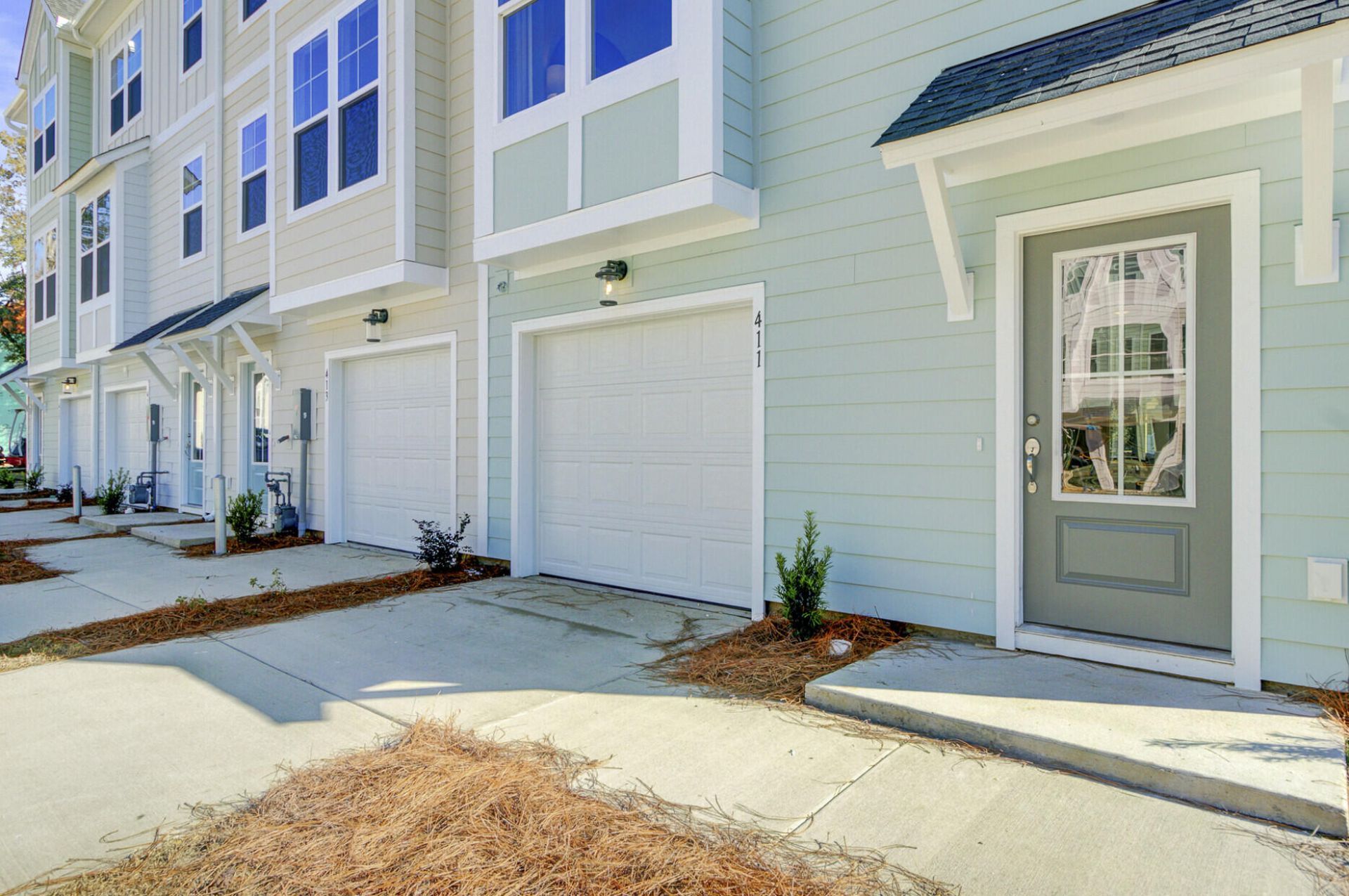 433 Caledon Court Photo 4