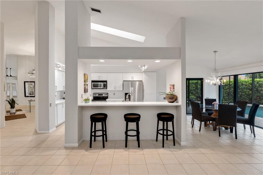 1380 Bald Eagle Dr, Naples, FL 34105 Photo