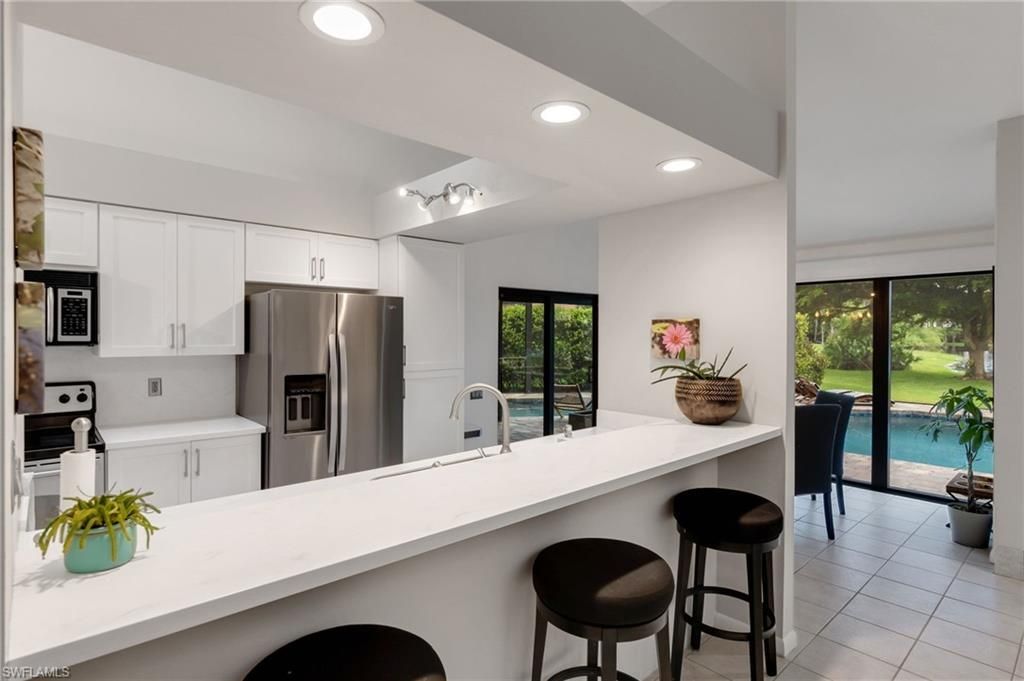 1380 Bald Eagle Dr, Naples, FL 34105 Photo