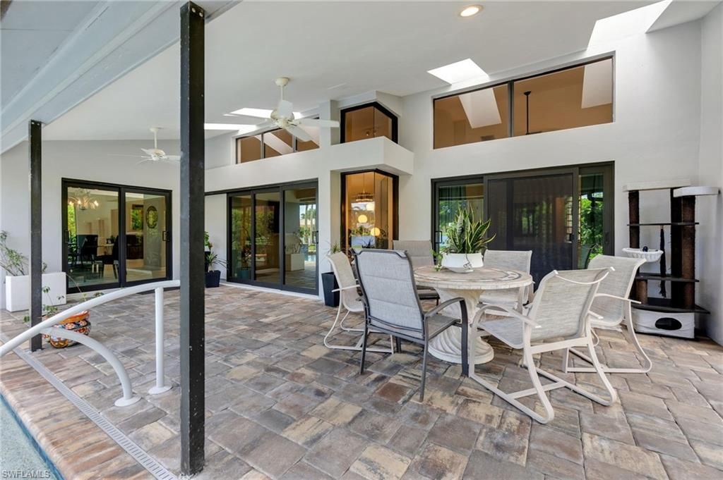 1380 Bald Eagle Dr, Naples, FL 34105 Photo