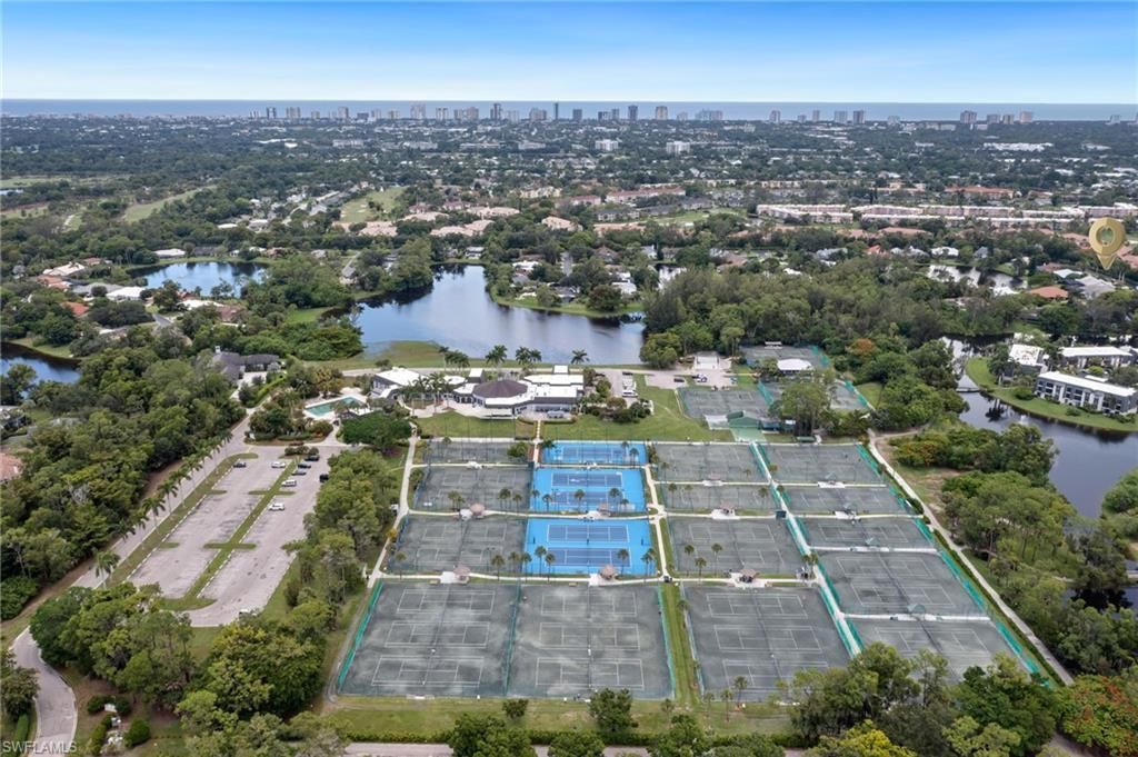 1380 Bald Eagle Dr, Naples, FL 34105 Photo