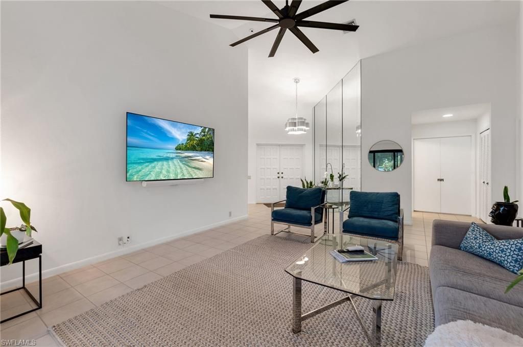1380 Bald Eagle Dr, Naples, FL 34105 Photo