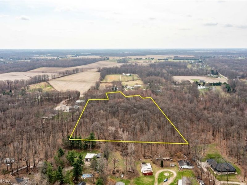 14307 Darrow Road , Vermilion, OH 44089 Photo 33