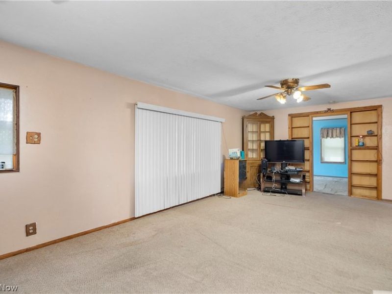 14307 Darrow Road , Vermilion, OH 44089 Photo 4