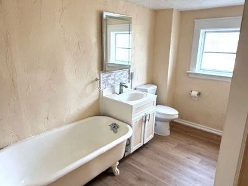 276 Orange Street , Conneaut, OH 44030 Photo 10