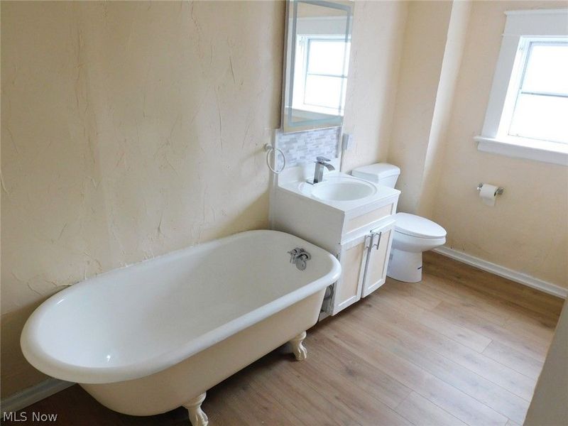 276 Orange Street, Conneaut, OH 44030 Photo 11