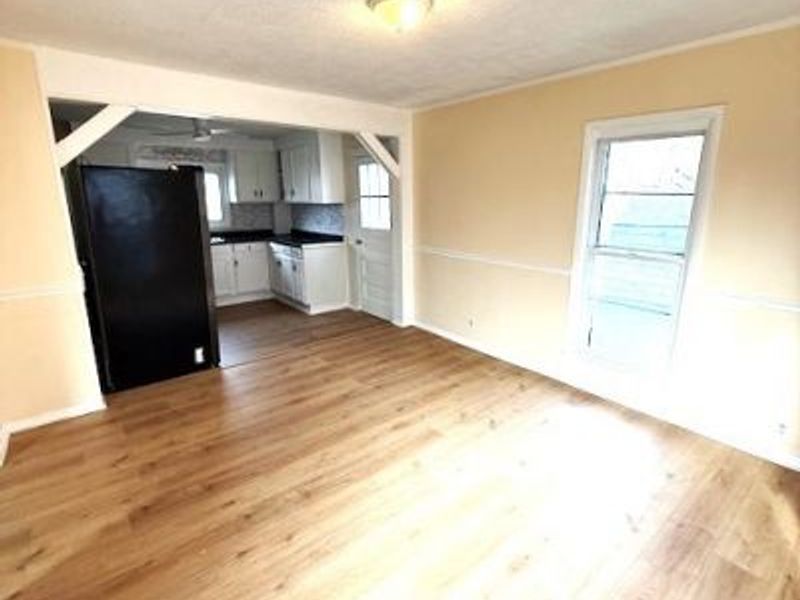 276 Orange Street , Conneaut, OH 44030 Photo 8