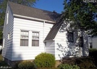 1739 Longwood Drive , Mayfield Heights, OH 44124 Main Photo