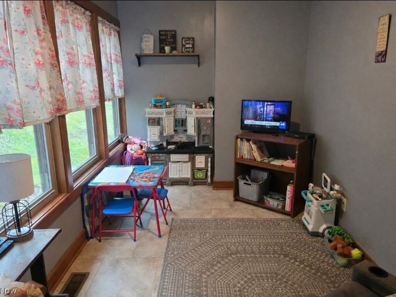 1865 Cassingham Hollow Drive, Coshocton, OH 43812 Photo 10