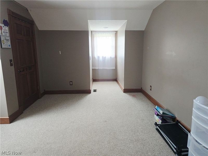 1865 Cassingham Hollow Drive, Coshocton, OH 43812 Photo 14