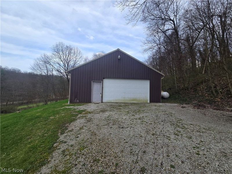 1865 Cassingham Hollow Drive, Coshocton, OH 43812 Photo 29