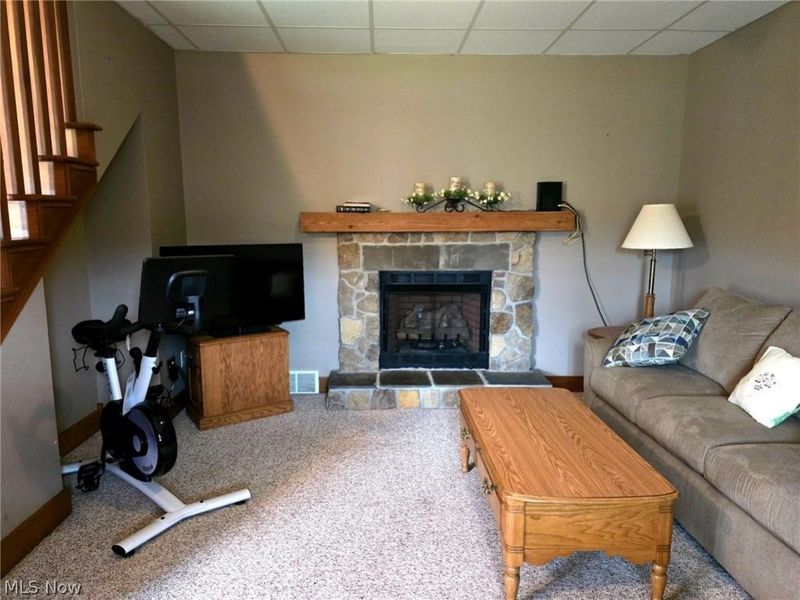 1865 Cassingham Hollow Drive, Coshocton, OH 43812 Photo 9