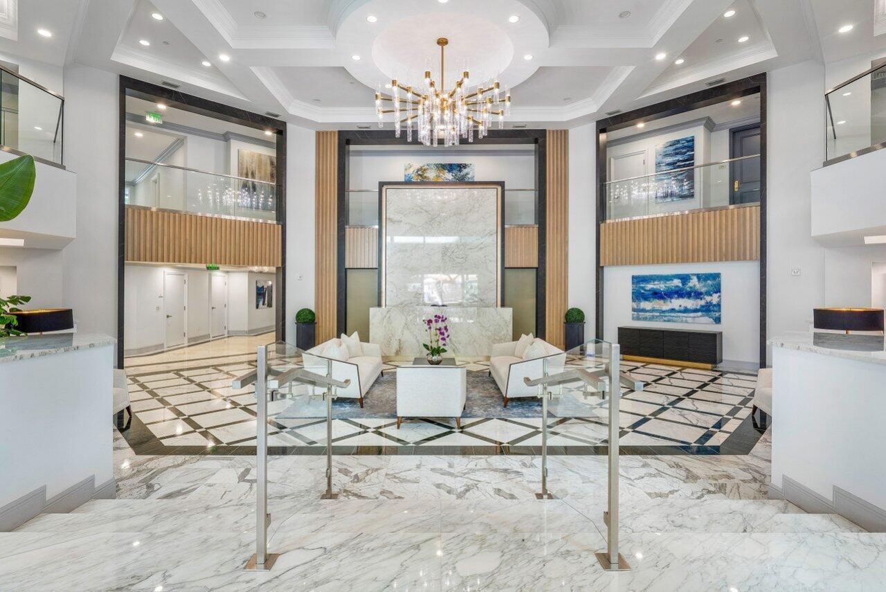 550 SE Mizner Boulevard, Unit B906, Boca Raton, FL 33432 Photo