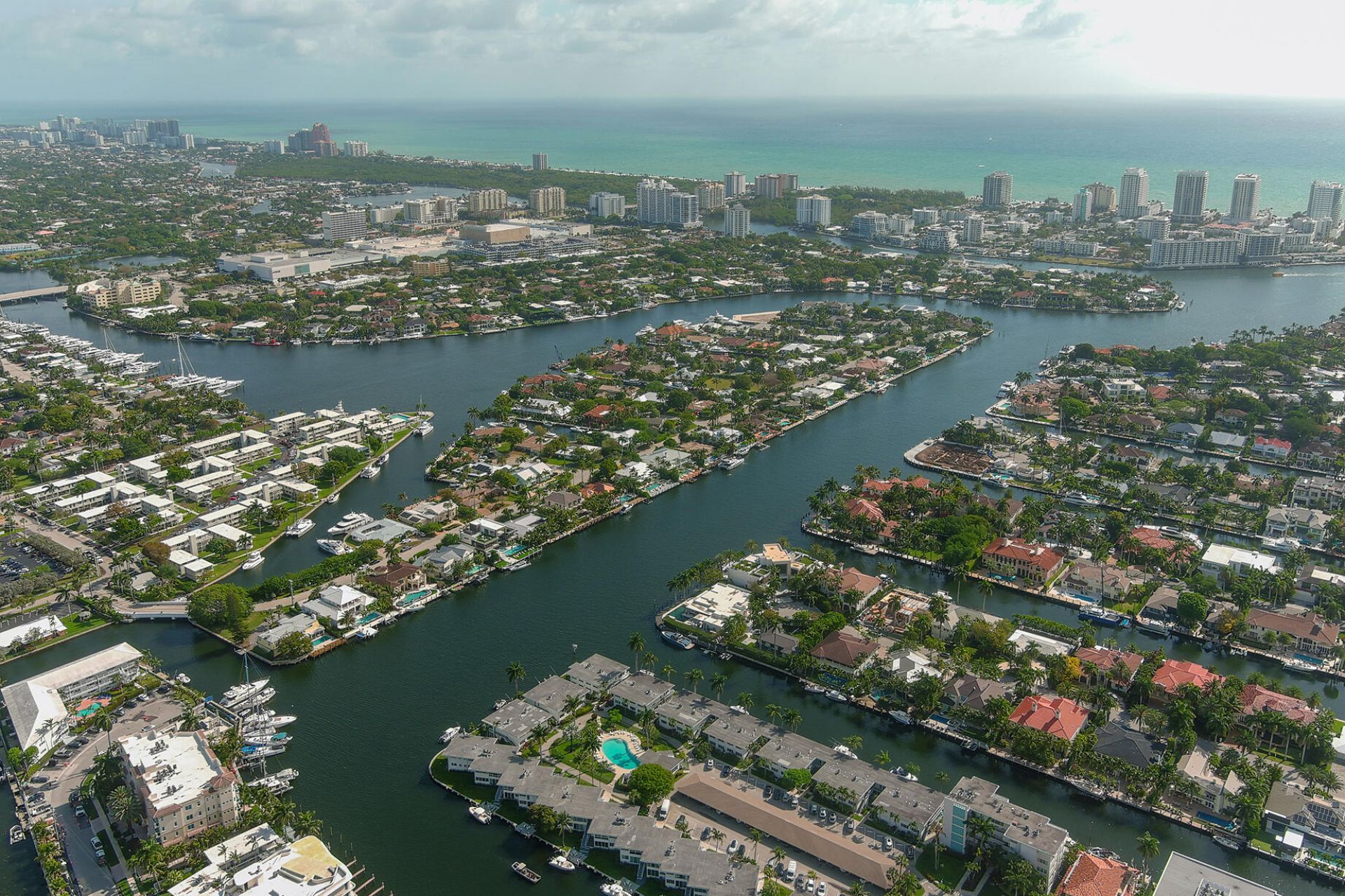 180 Isle Of Venice Drive, Unit 119, Fort Lauderdale, FL 33301 Photo