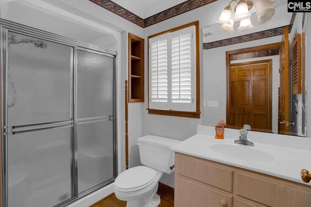 702 Teakwood Court Photo 17