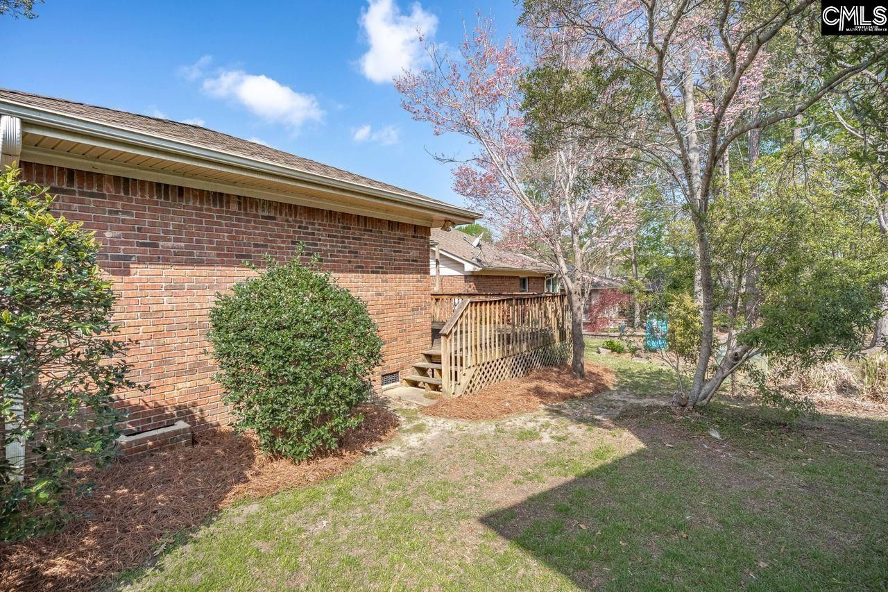 702 Teakwood Court Photo 23