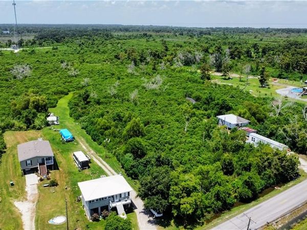 PRIVATEER Boulevard , Barataria, LA 70036