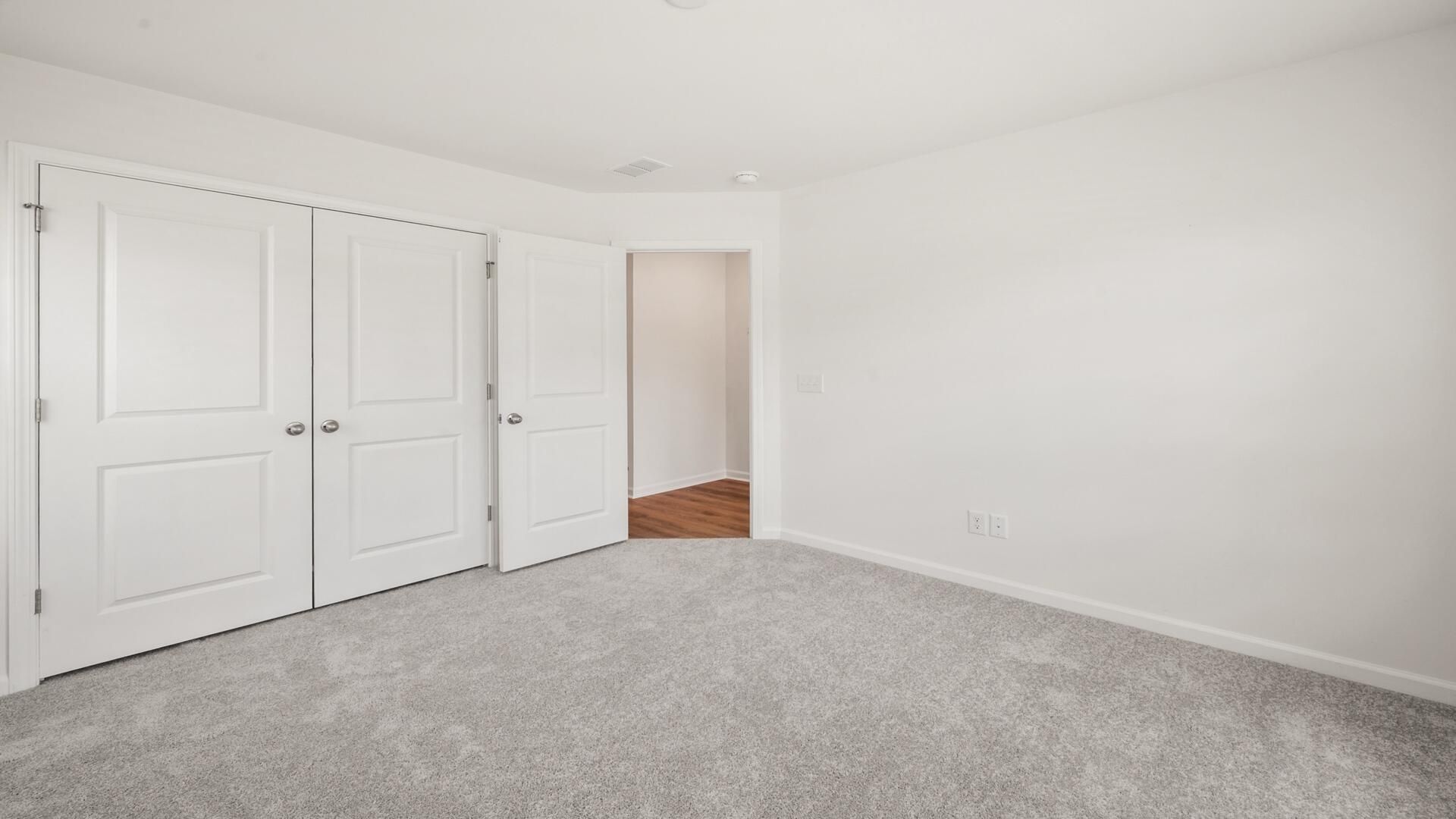 4633 Forest Hills Drive Photo 19