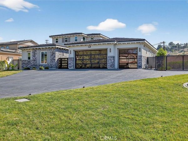 743 Buckingham Drive, Redlands, CA 92374