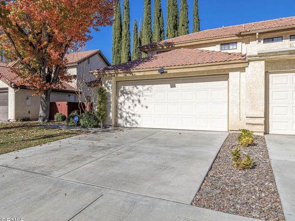 2839 Dartmouth Drive, Lancaster, CA 93536