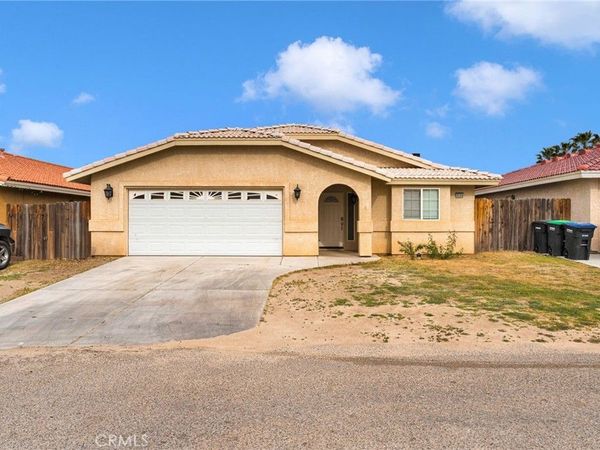 9589 Conicera Court, Phelan, CA 92371