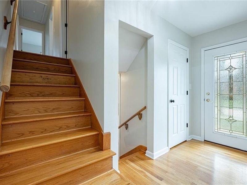 813 Lovetta Drive, Kettering, OH 45429 Photo 12