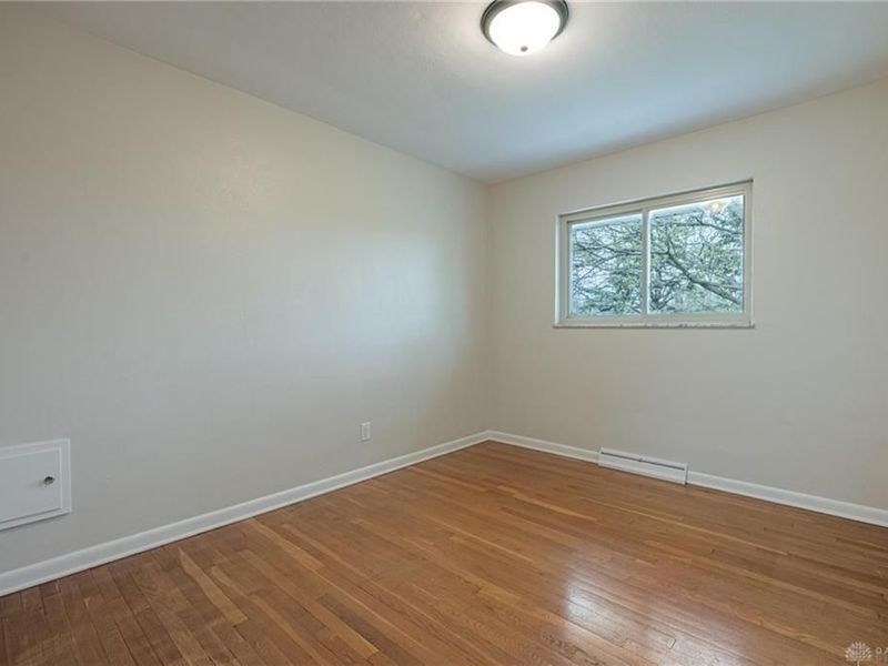 813 Lovetta Drive, Kettering, OH 45429 Photo 14