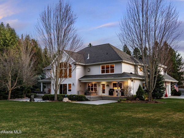 2177 E Totten Ln , Dalton Gardens, ID 83815