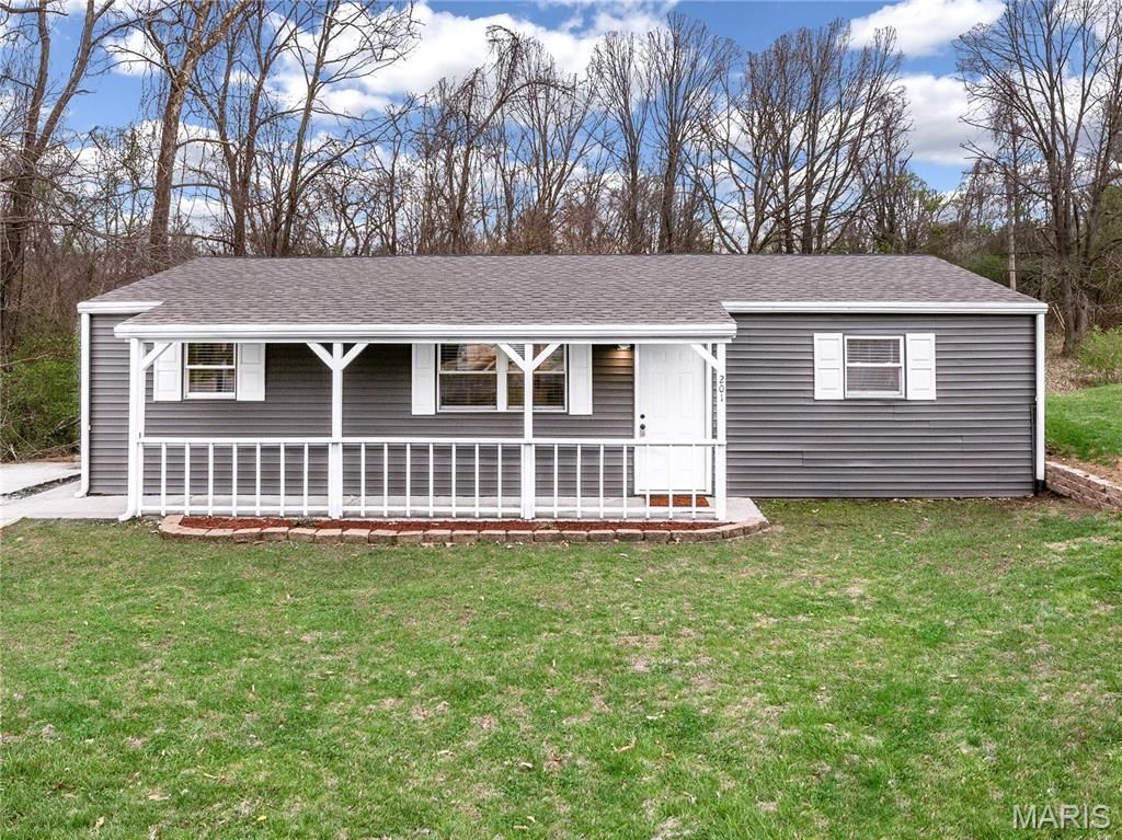 201 Pine Ridge Drive , Godfrey, IL 62035 Main Photo