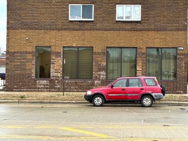 7228 39th Street, Unit 2W, Lyons, IL 60534