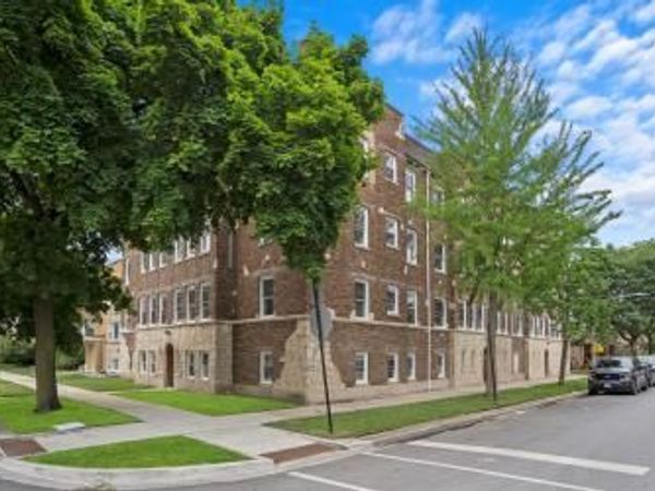 3035 W Rosemont Avenue , Unit 1, Chicago, IL 60659