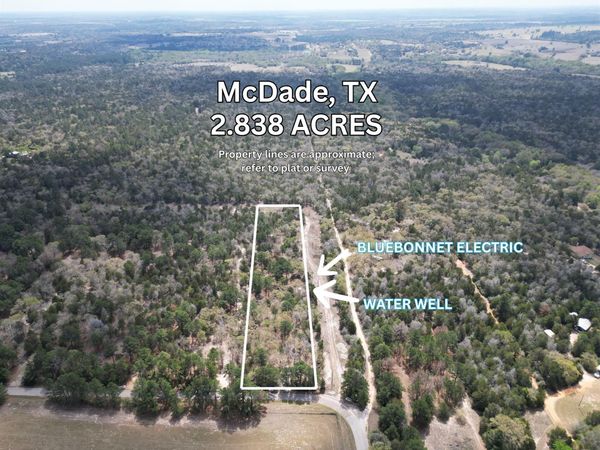 801 Marlin ST , McDade, TX 78650