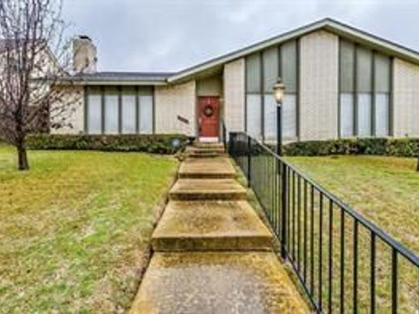 10615 Boedeker Street, Dallas, TX 75230