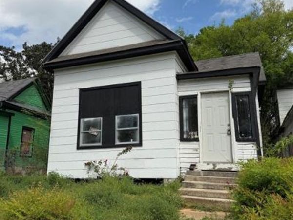 1906 Walnut Street, Shreveport, LA 71103