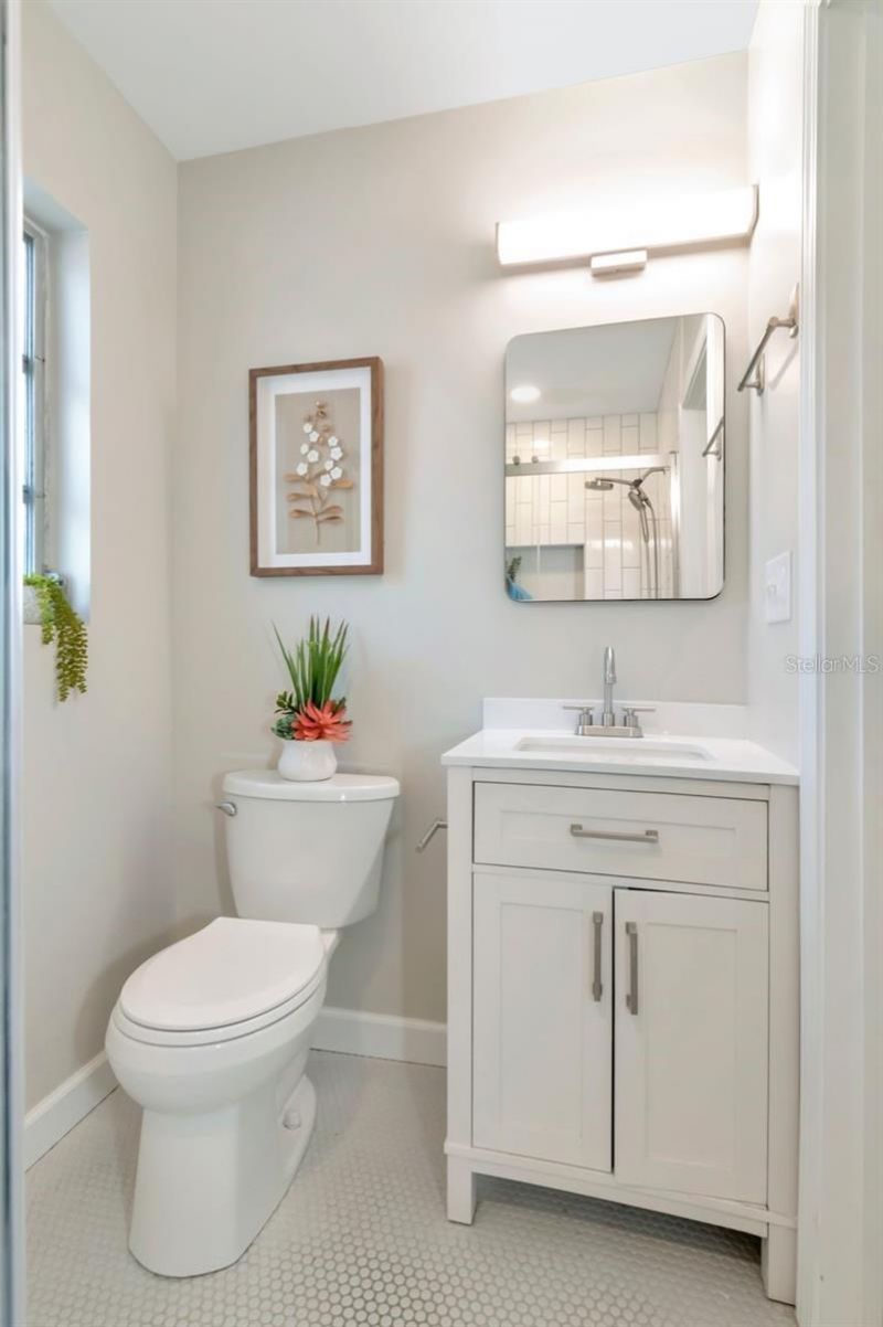 5132 Oxford Avenue N, Saint Petersburg, FL 33710 Photo