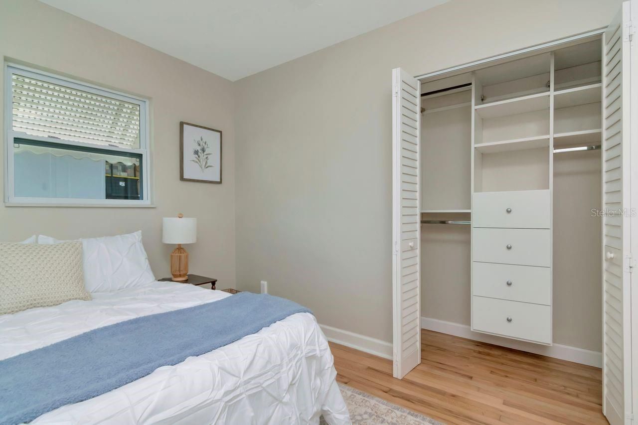 5132 Oxford Avenue N, Saint Petersburg, FL 33710 Photo