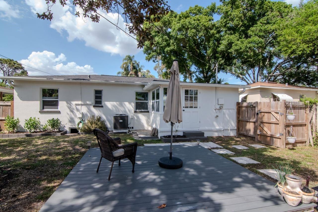 5132 Oxford Avenue N, Saint Petersburg, FL 33710 Photo