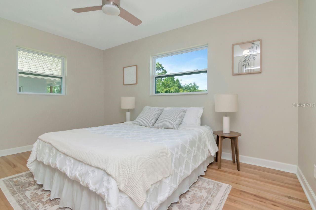 5132 Oxford Avenue N, Saint Petersburg, FL 33710 Photo